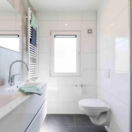 Luxurious With Dishwasher, 5 Km From Valkenburg Holiday home *